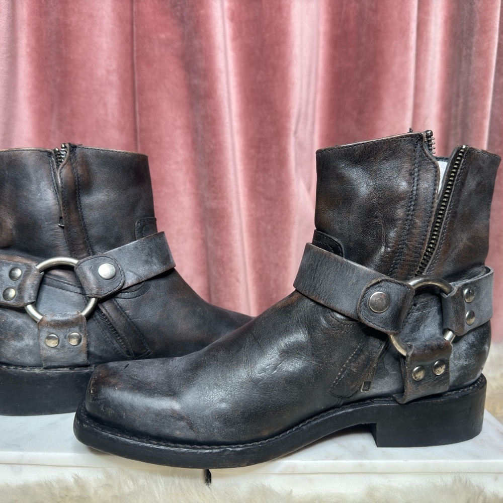 Frye Conway Moto boot. Size 7B - Picture 8 of 9